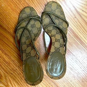 Gucci forest green braid stilettos